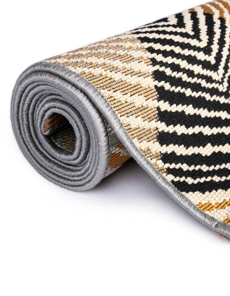 Detail image of  2' x 8'  Washable Modern Indoor / Outdoor Runner Rug