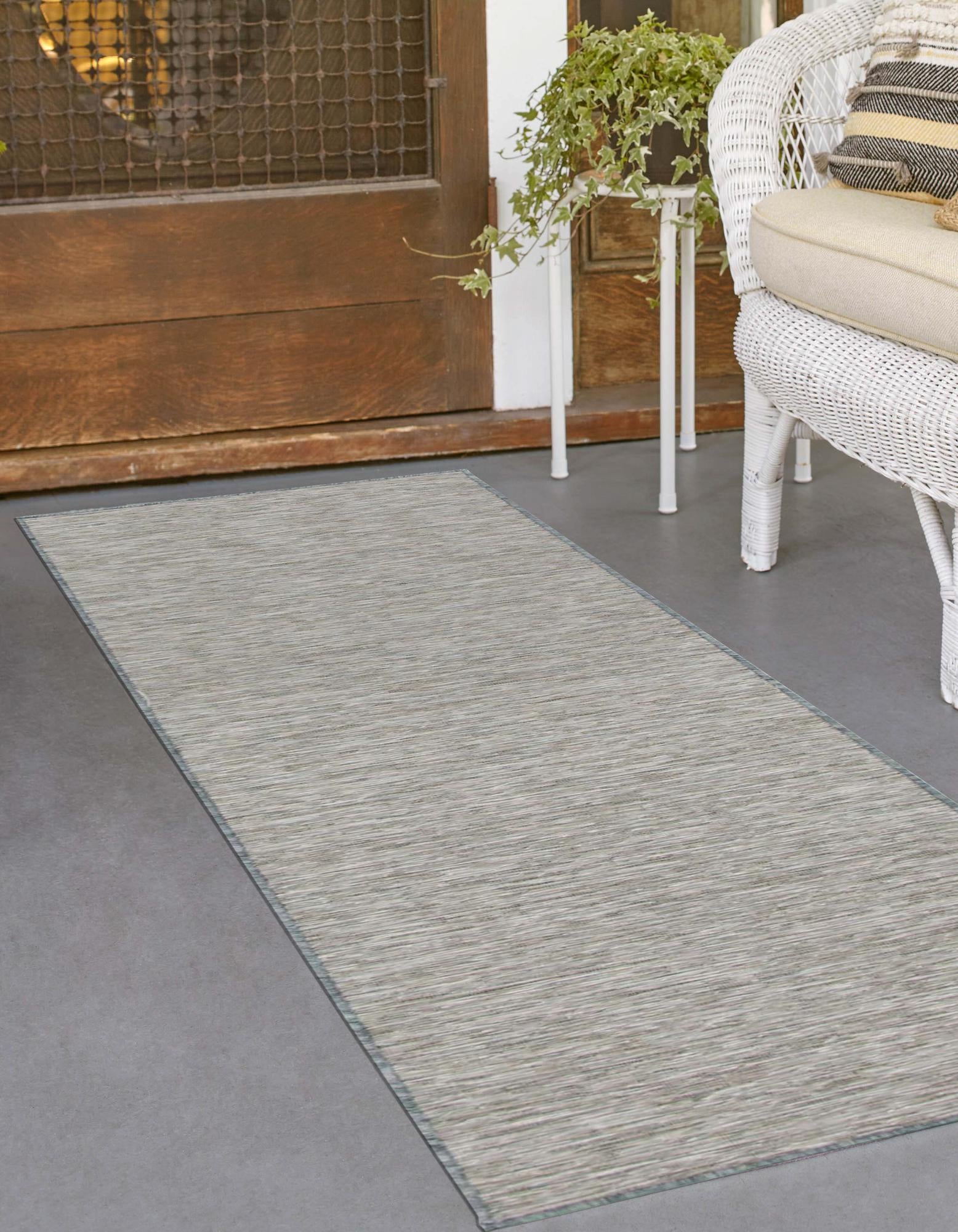 Gray 2' x 6' Solid Indoor / Outdoor Runner Rug | Rugs.com