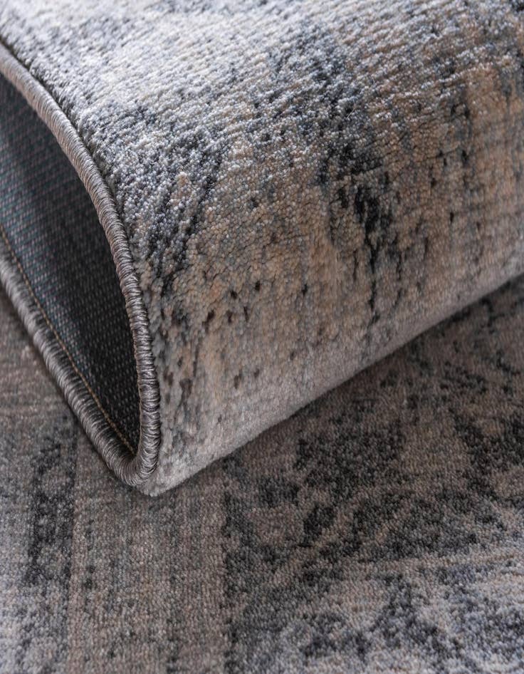 Detail image of  2' 2 x 6' Oxfordshire Runner Rug