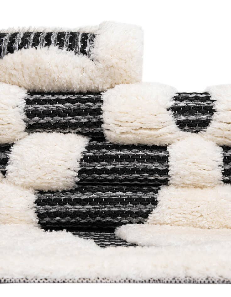 Detail image of  2' x 6' Prismatic Runner Rug