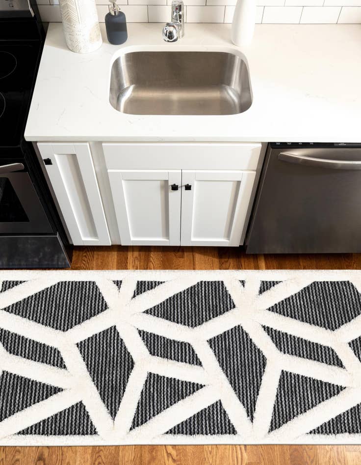 Detail image of  2' x 5' Prismatic Runner Rug