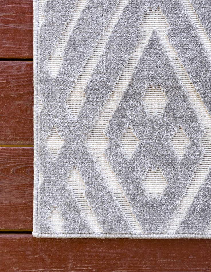 Detail image of  2' x 8'  Washable Sabrina Soto Ella Indoor / Outdoor Runner Rug