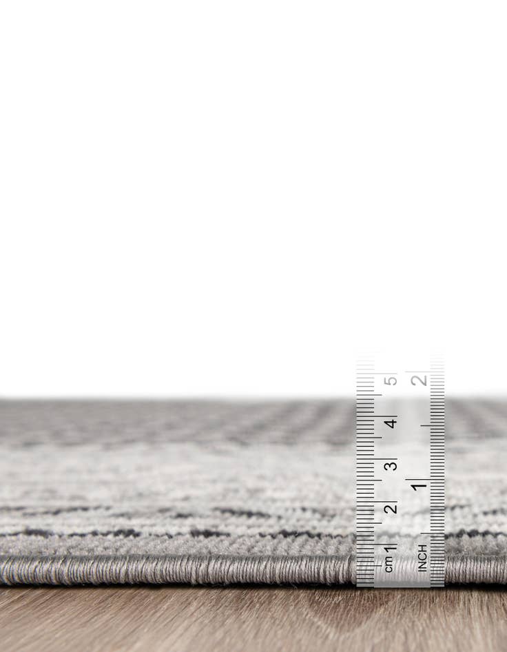 Detail image of  2' 9 x 9' 10 SoHo Runner Rug