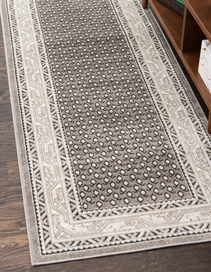 Detail image of  2' x 6' 1 SoHo Runner Rug