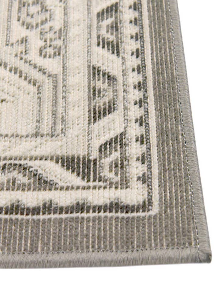 Detail image of  2' 9 x 9' 10 SoHo Runner Rug