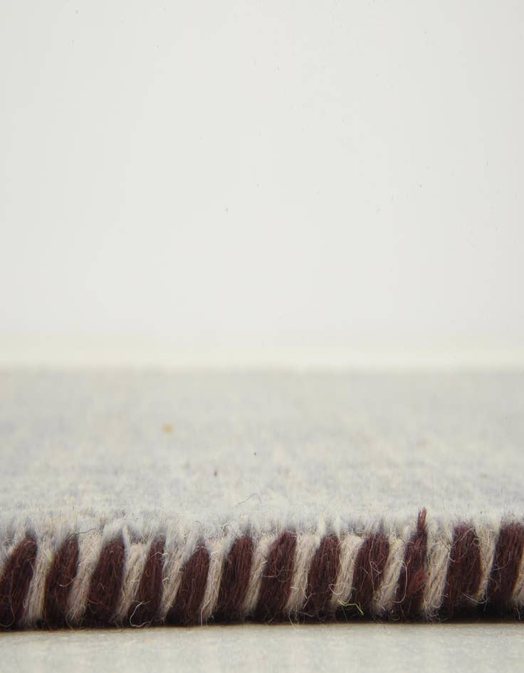 Detail image of  2' 7 x 6' 7  Hand Knotted Solid Gabbeh Wool Runner Rug