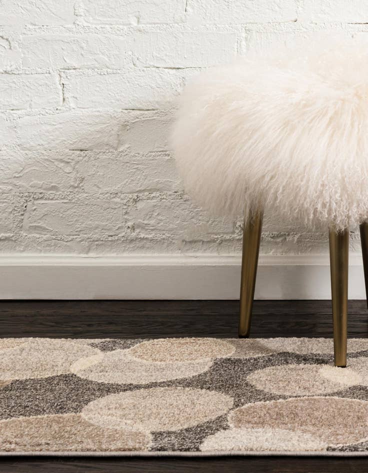 Detail image of  2' 2 x 6' 9  Washable Theia Runner Rug