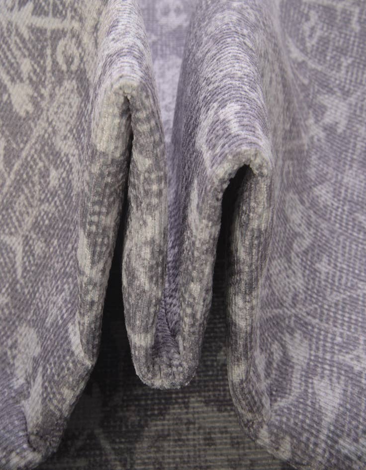 Detail image of  2' x 6' Timeless Runner Rug