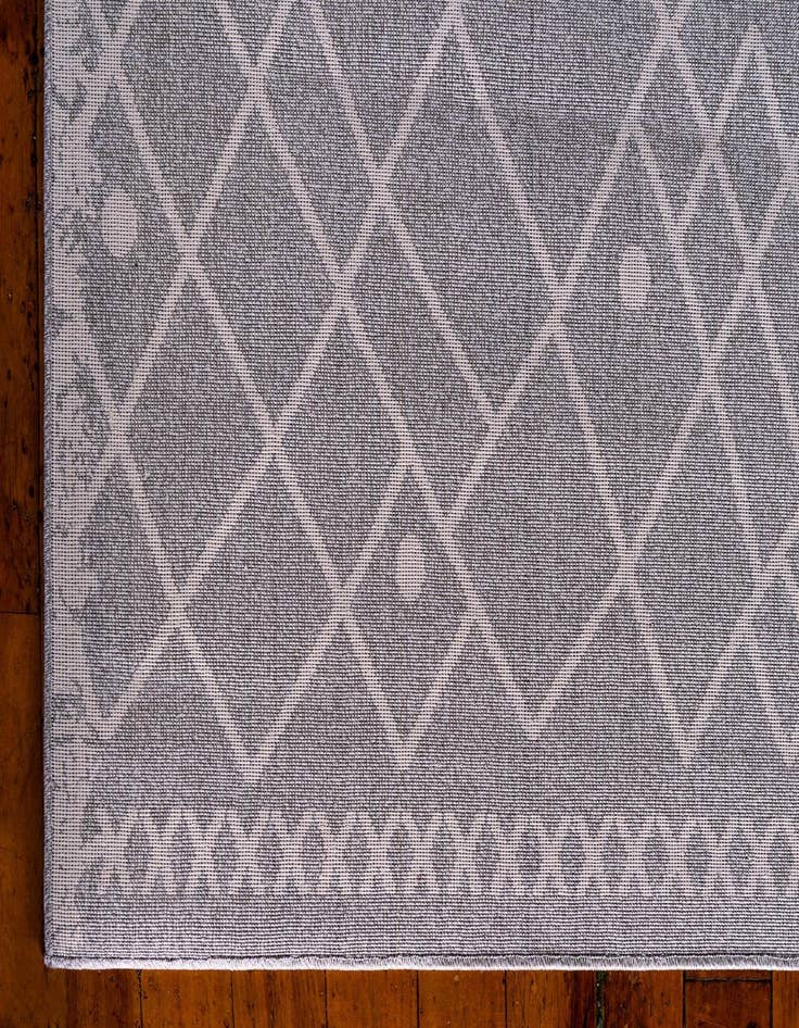 Detail image of  2' x 6' Titania Runner Rug