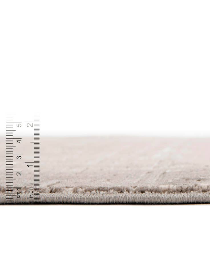 Detail image of Jill Zarin 2' 7 x 8' Uptown Park Avenue Runner Rug