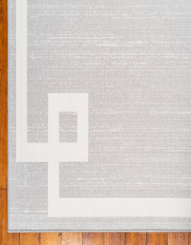 Detail image of Jill Zarin 2' 7 x 14' Uptown Lenox Hill Runner Rug