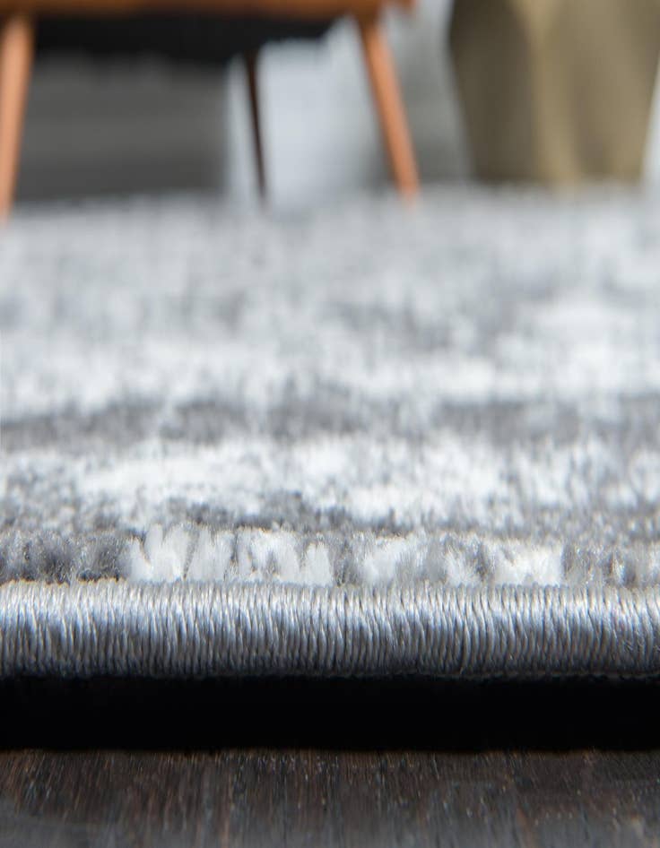 Detail image of  2' x 6' Veneto Runner Rug