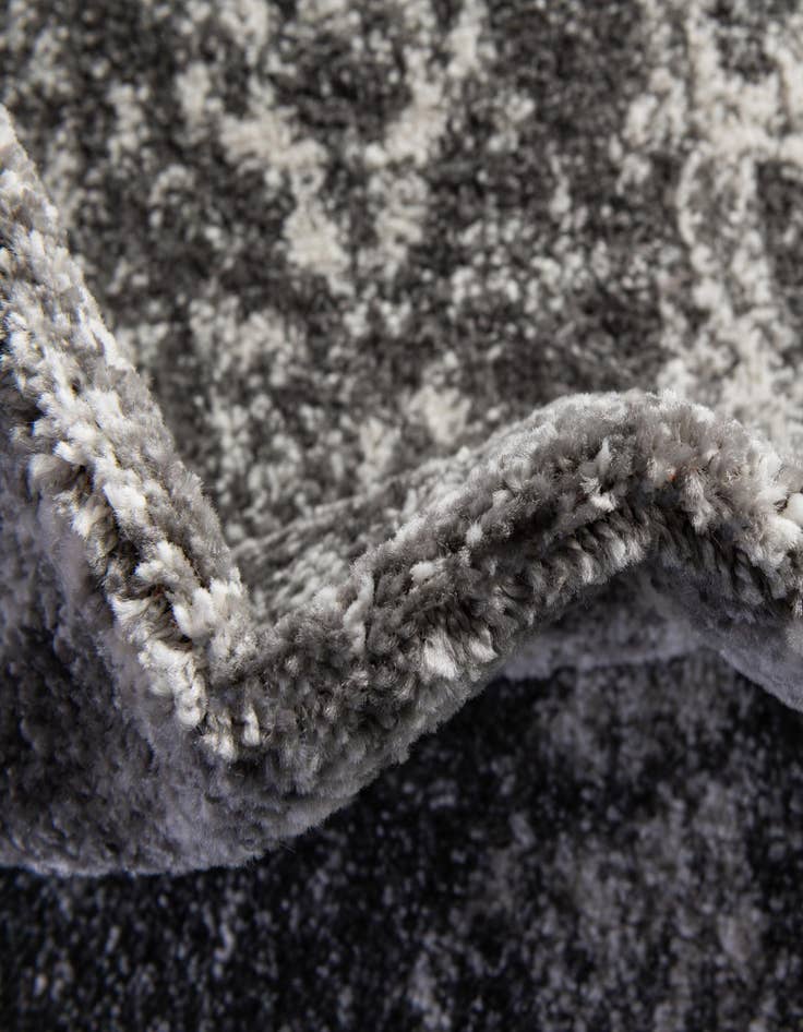 Detail image of  2' x 6' Veneto Runner Rug