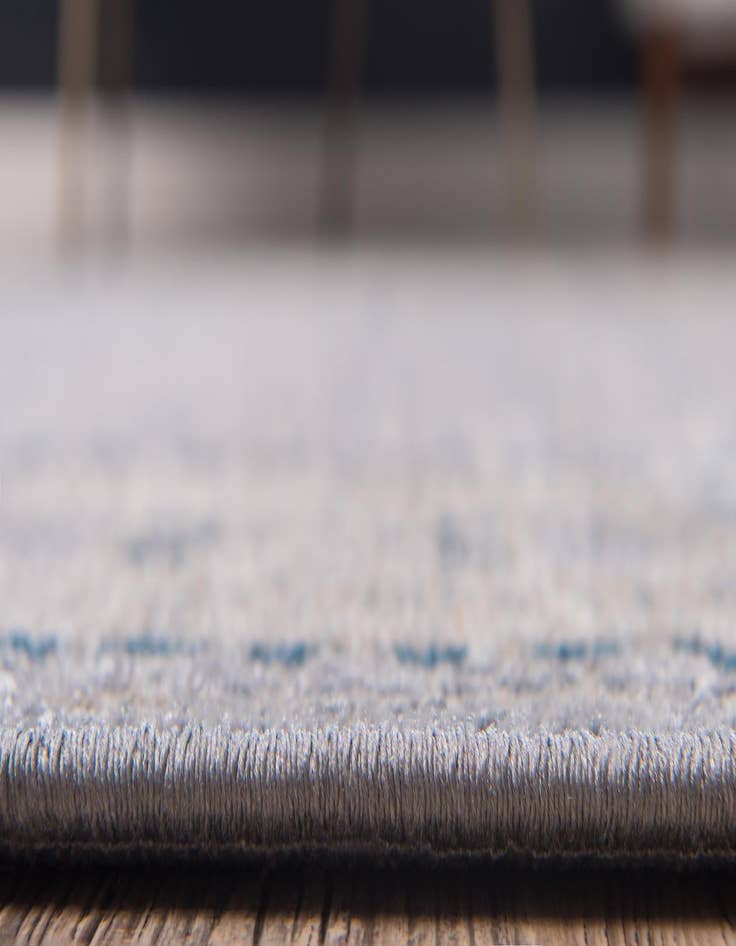Detail image of  2' x 6' Viola Runner Rug