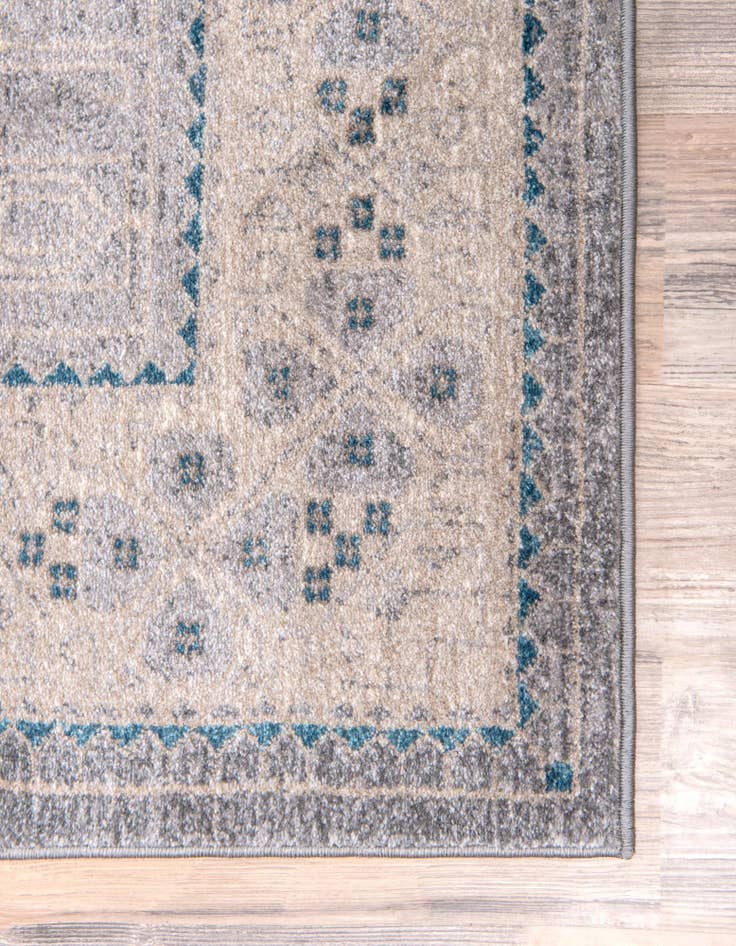Detail image of  2' x 6' Viola Runner Rug