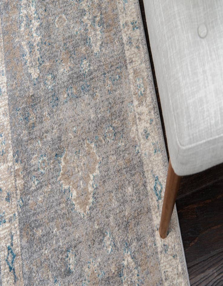 Detail image of  2' x 6' Viola Runner Rug