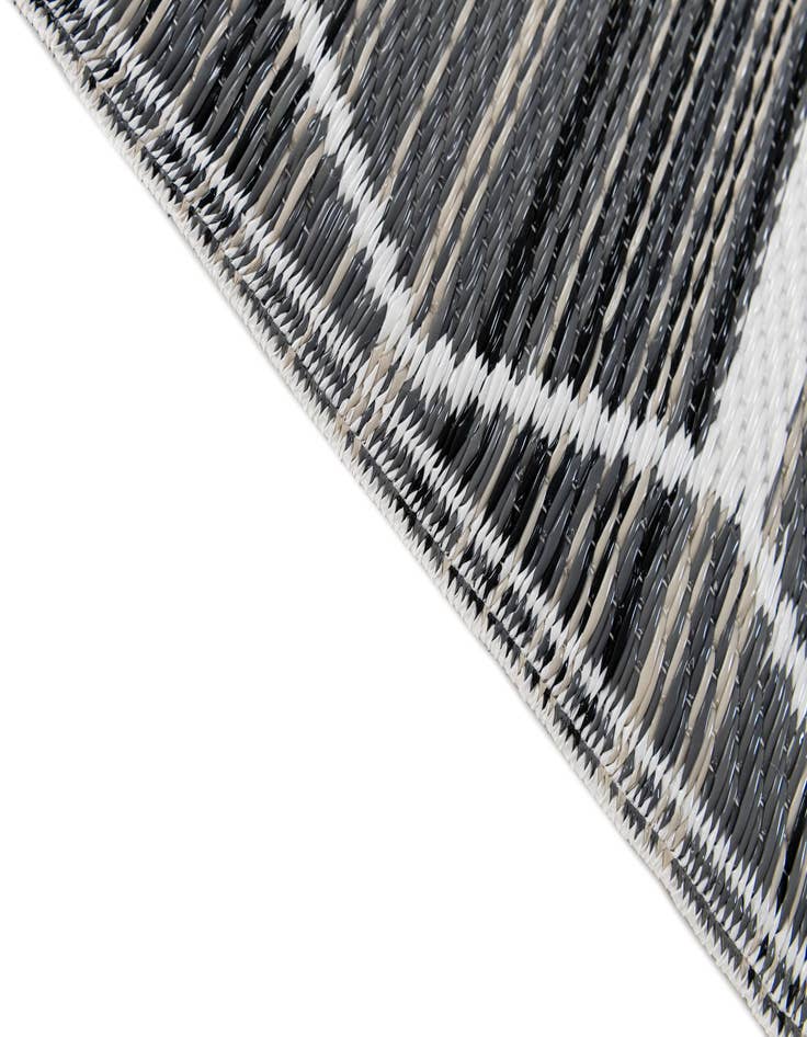 Detail image of  2' x 6' 2  Washable Vista Breeze Indoor / Outdoor Runner Rug