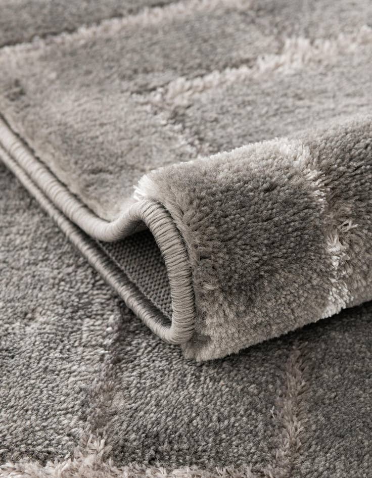 Detail image of  7' 10 x 7' 10  Marilyn Monroe&trade; Glam Deco Round Rug