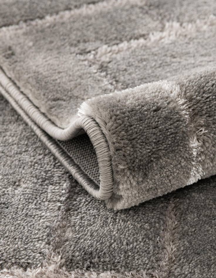 Detail image of  2' 7 x 12'  Marilyn Monroe™ Glam Deco Runner Rug