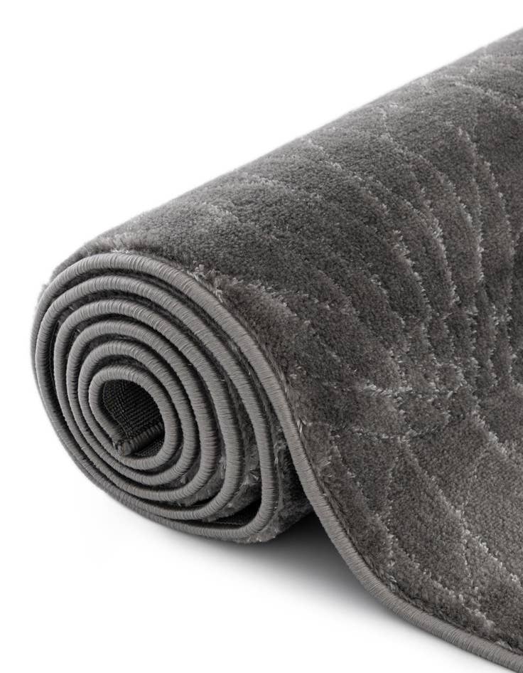 Detail image of  7' 10 x 7' 10  Marilyn Monroe&trade; Glam Dahlia Square Rug