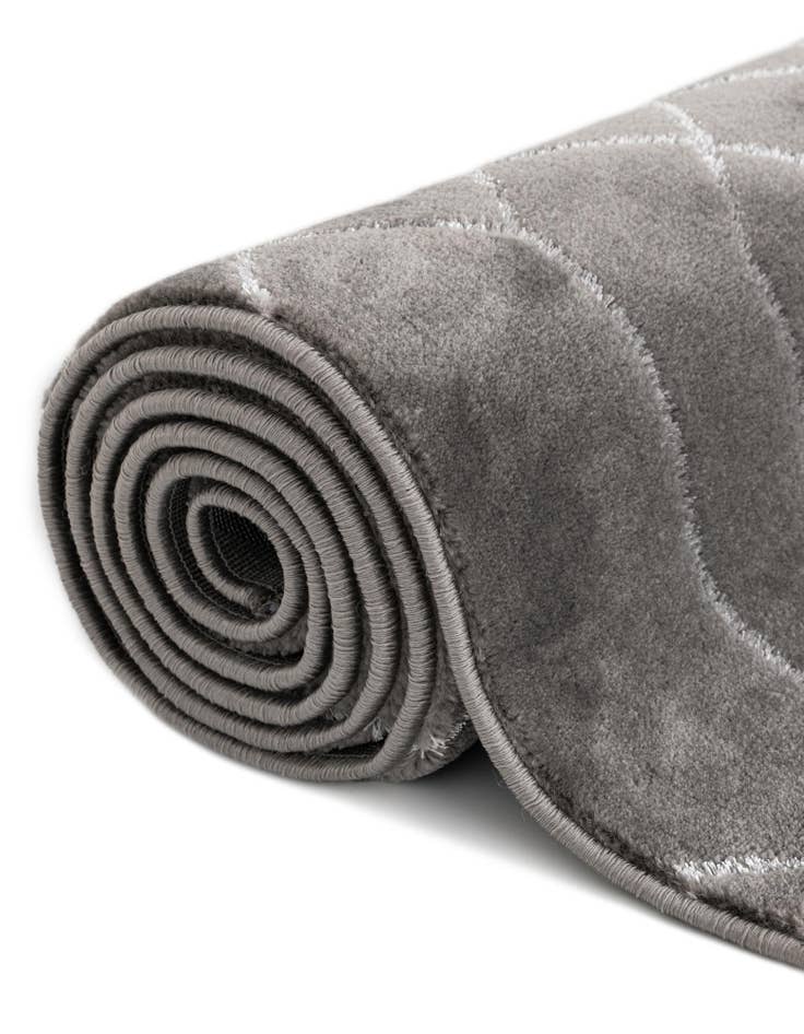 Detail image of  7' 10 x 7' 10  Marilyn Monroe™ Glam Trellis Square Rug