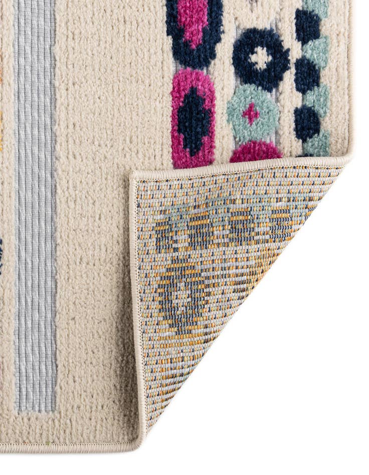 Detail image of  7' 10 x 7' 10  Washable Aruba Indoor / Outdoor Square Rug