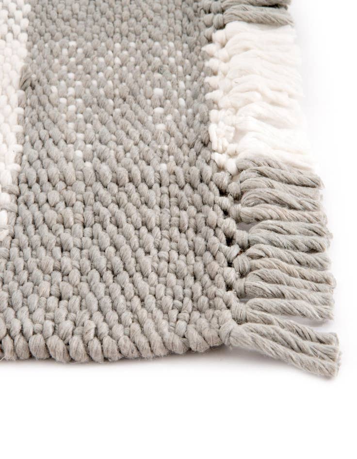 Detail image of  7' 10 x 7' 10 Eco Plaid   Washable Indoor / Outdoor Square Rug