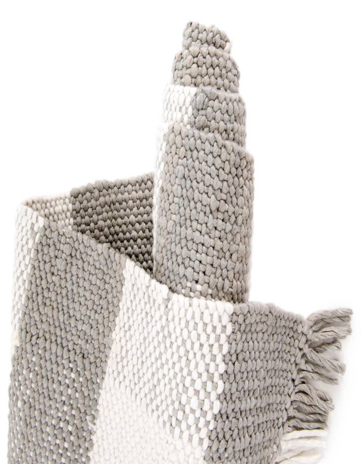 Detail image of  7' 10 x 7' 10 Eco Plaid   Washable Indoor / Outdoor Square Rug