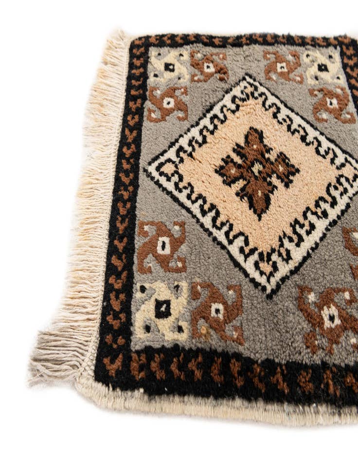 Detail image of  1' 3 x 1' 5  Hand Knotted Ferdos Persian Wool Square Rug