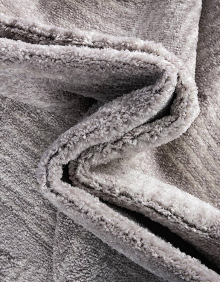 Detail image of  7' 10 x 7' 10 Hanahan Square Rug