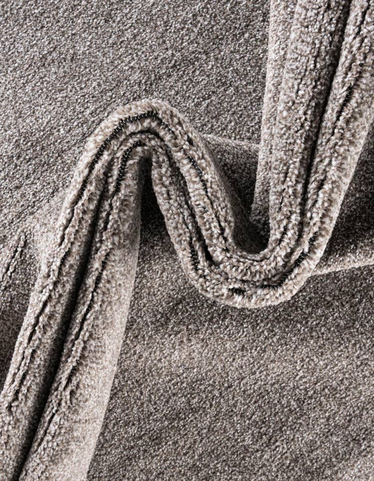 Detail image of  7' 10 x 7' 10 Hera Square Rug