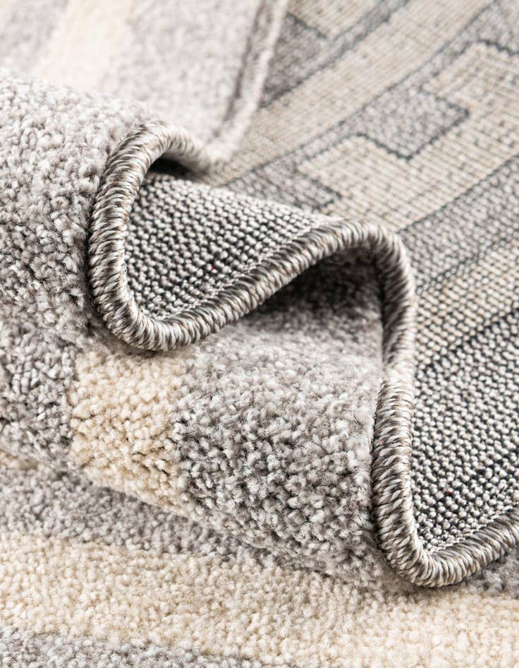 Detail image of  8' x 8' Hera Square Rug