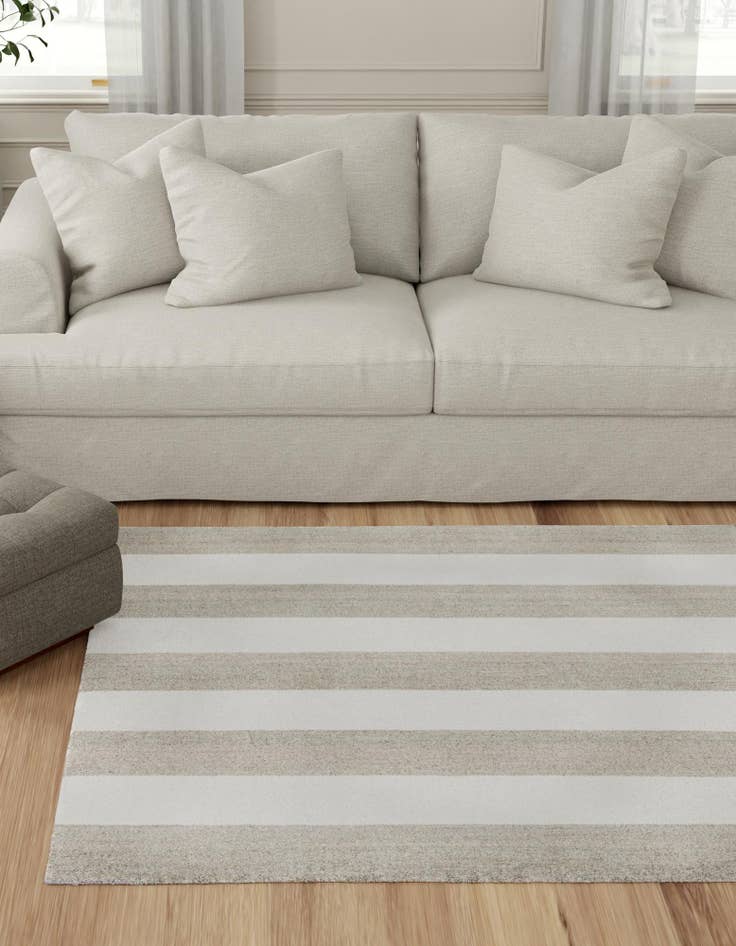 Detail image of  7' 10 x 7' 10  Hand Woven Jill Zarin Hamptons Square Rug