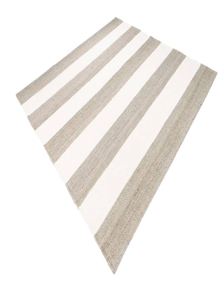 Detail image of  7' 10 x 7' 10  Hand Woven Jill Zarin Hamptons Square Rug