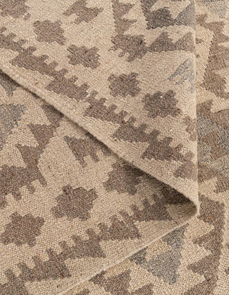 Detail image of  9' 10 x 10' 3  Hand Woven Kilim Maymana Wool Square Rug