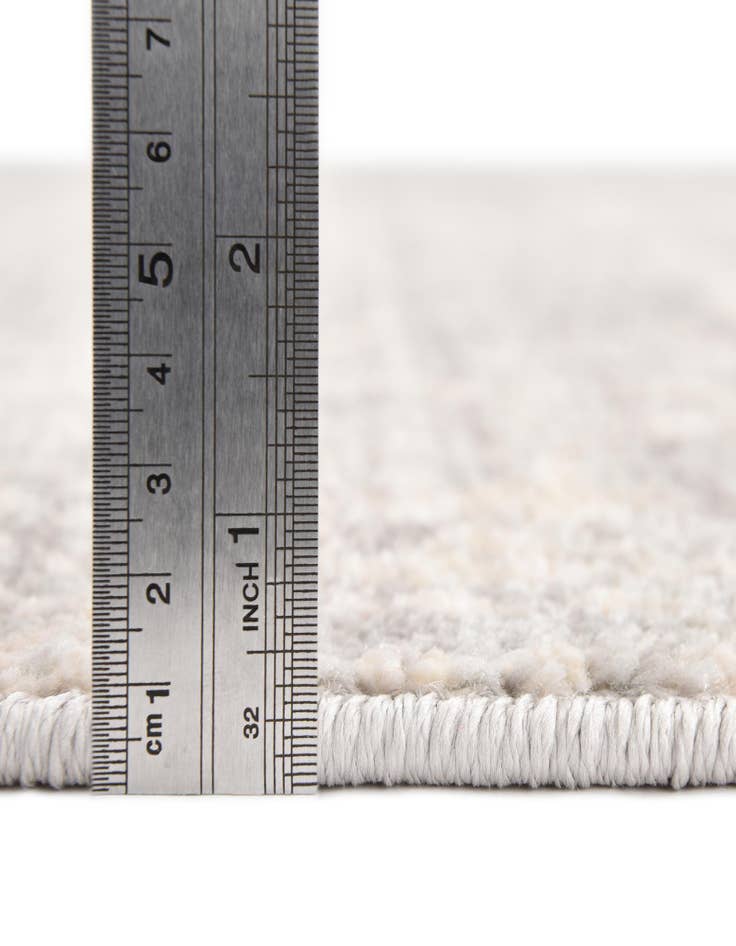 Detail image of  7' 10 x 7' 10 Lola Square Rug