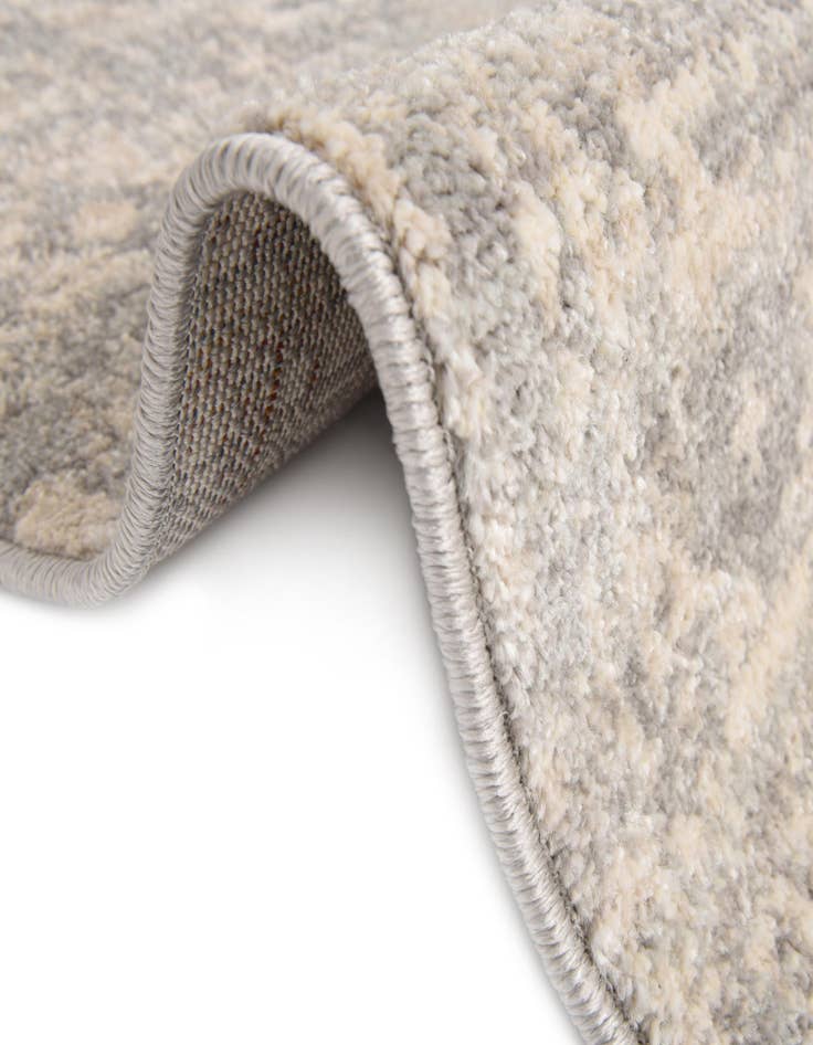 Detail image of  7' 10 x 7' 10 Lola Square Rug