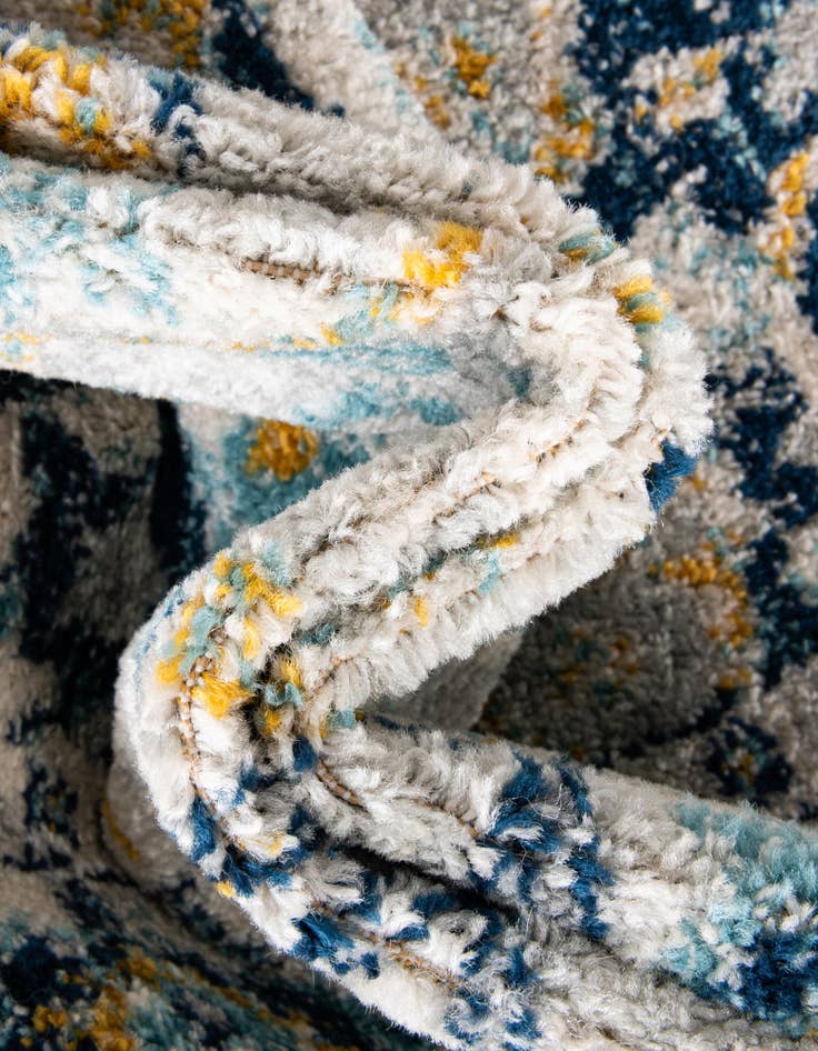 Detail image of  7' 10 x 7' 10 Madeline Vintage Square Rug