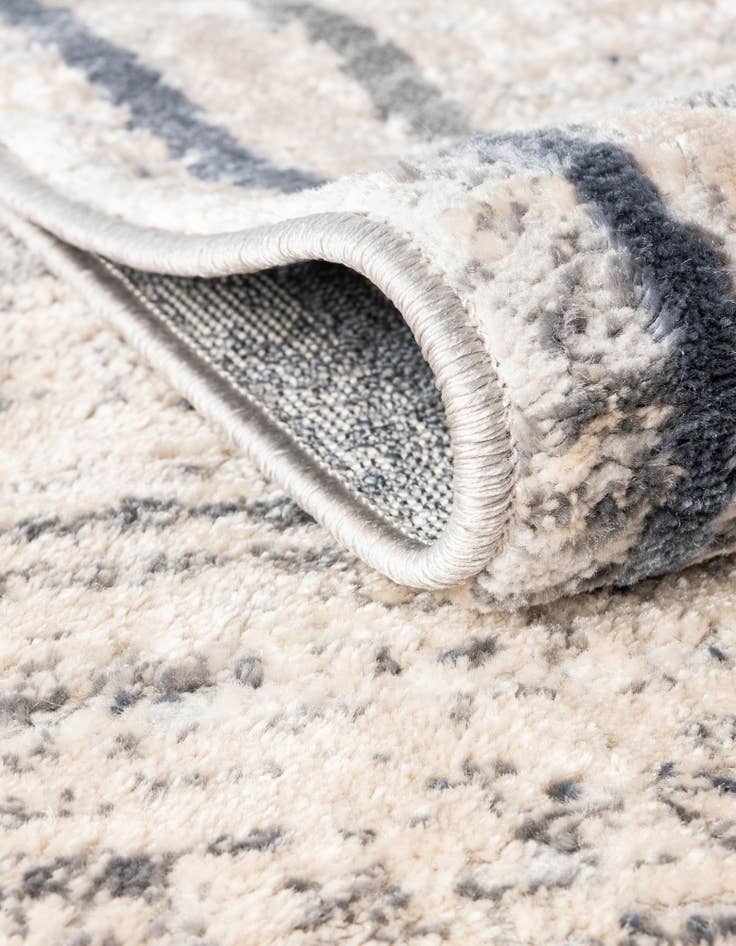 Detail image of  7' x 7' Oasis Square Rug