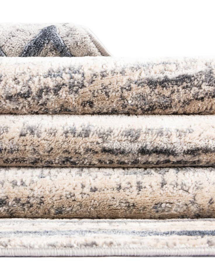 Detail image of  7' x 7' Oasis Square Rug