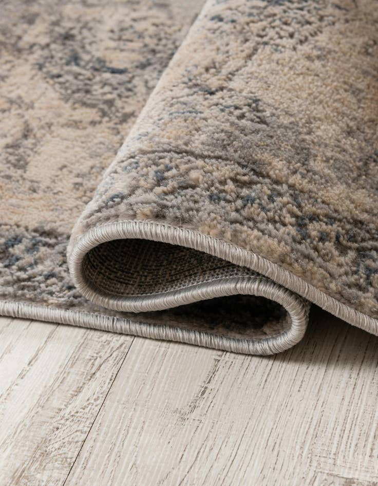 Detail image of  7' 10 x 7' 10 Oregon Square Rug