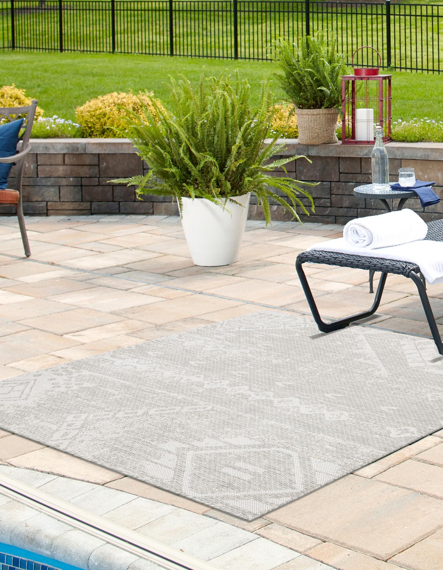 Gray 5' 3 x 5' 3 Bohemian Indoor / Outdoor Square Rug | Rugs.com