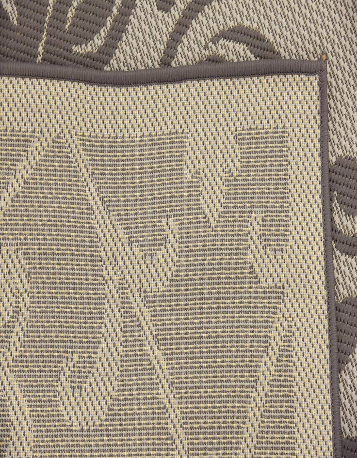 Detail image of  6' x 6'  Washable Botanical Indoor / Outdoor Square Rug