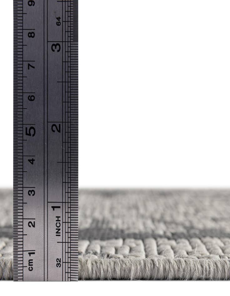 Detail image of  6' x 6'  Washable Botanical Indoor / Outdoor Square Rug