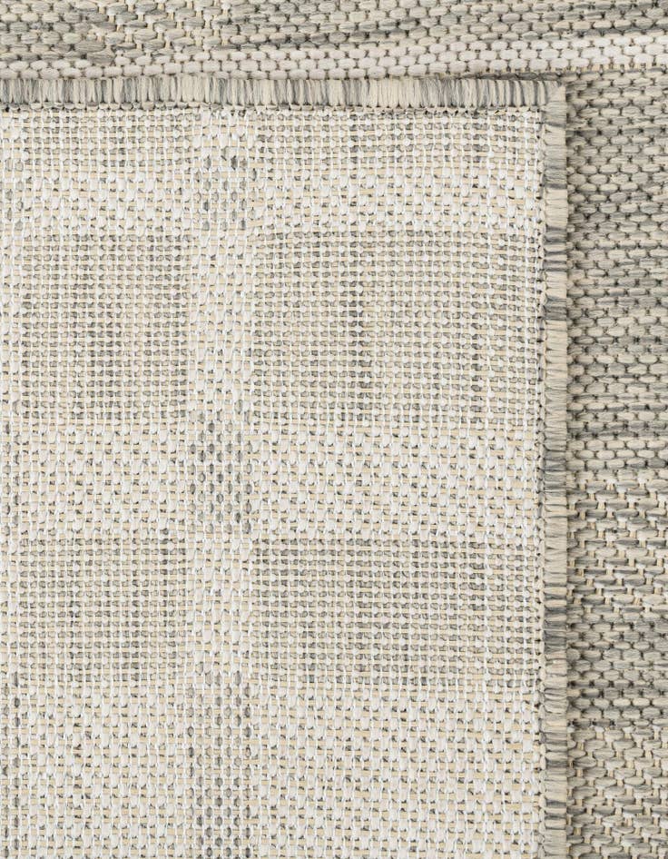Detail image of  7' 10 x 7' 10  Washable Checkered Indoor / Outdoor Square Rug