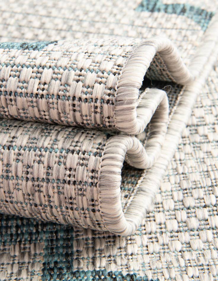 Detail image of  13' x 13'  Washable Lattice Indoor / Outdoor Square Rug