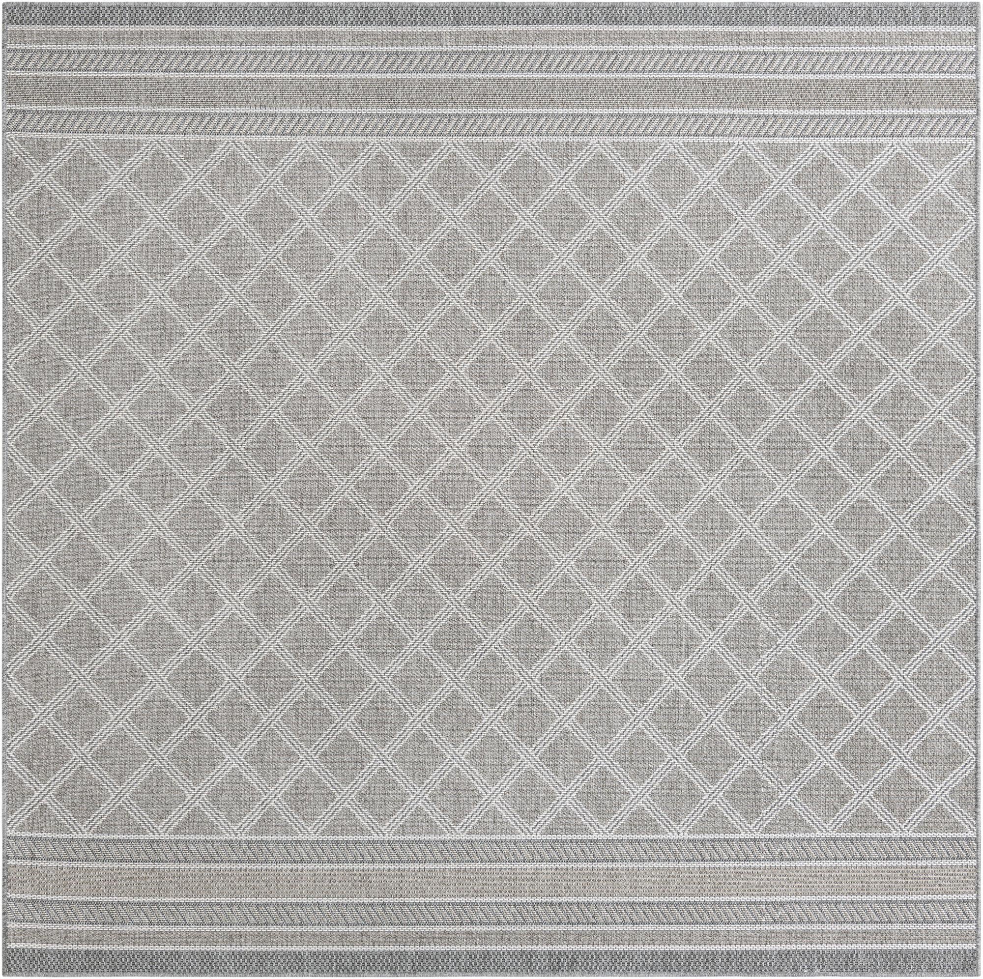  7' 10 x 7' 10  Washable Lattice Indoor / Outdoor Square Rug