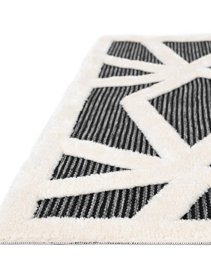 Detail image of  10' x 10' Prismatic Square Rug