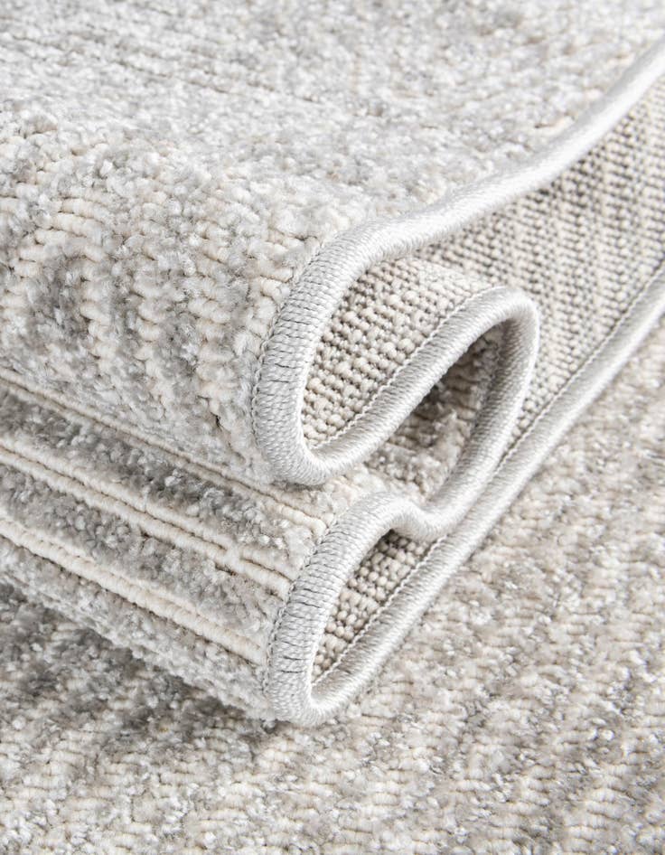 7' 10 x 7' 10  Washable Sabrina Soto Indoor / Outdoor Square Rug