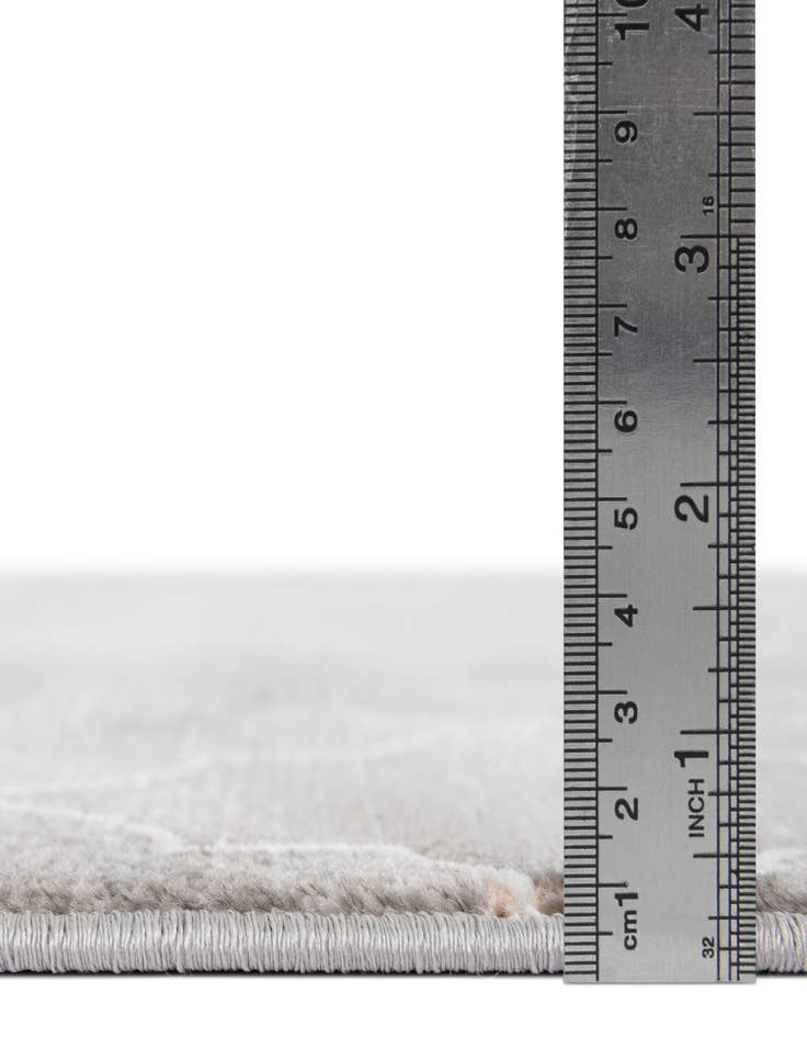 Detail image of Jill Zarin 7' 10 x 7' 10 Uptown Lincoln Center Square Rug